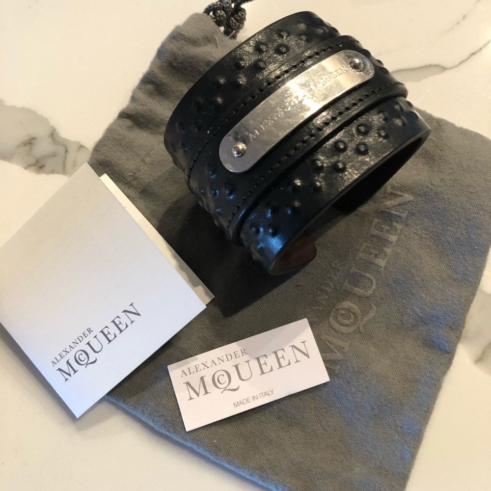 Alexander McQueen Cuff
